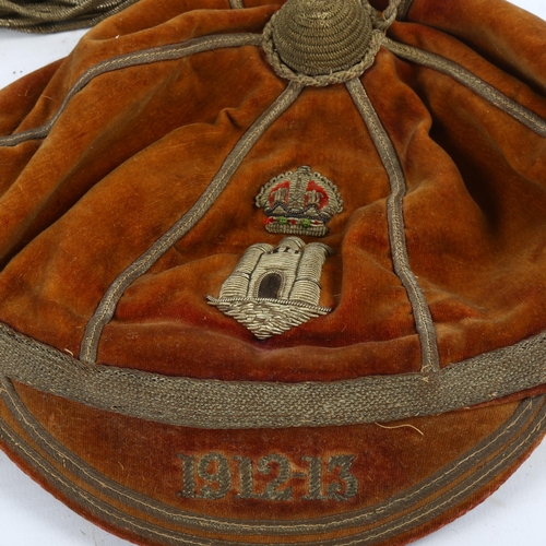 1129 - 2 sporting honours caps, 1912-13 and 1926-27.