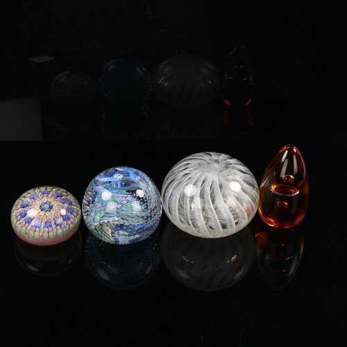 1200 - 4 glass paperweights, Isle of Wight, Wedgwood, Perthshire, and 1 other (4), largest 10cm across