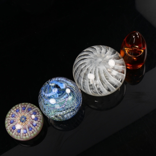 1200 - 4 glass paperweights, Isle of Wight, Wedgwood, Perthshire, and 1 other (4), largest 10cm across