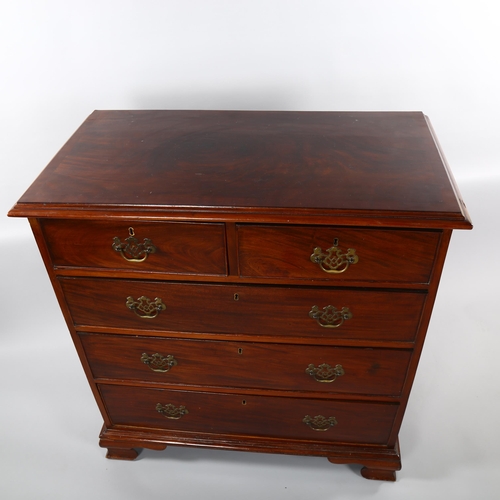 1236 - George III mahogany chest of drawers, with brass drop handles and ogee bracket feet, width 97cm, dep... 