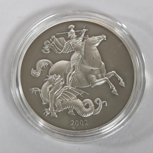 1266 - A 2002 St George and the Dragon silver proof coin, nr 003 of 300, 5oz