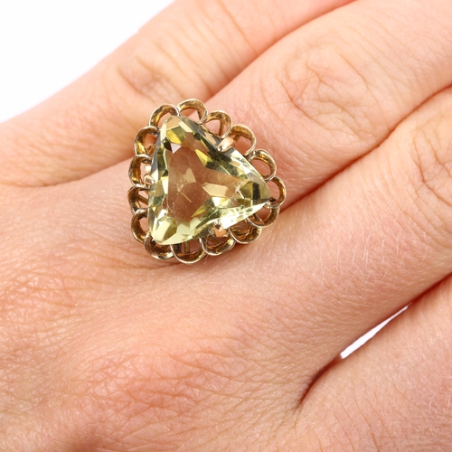 230 - A Continental 14ct gold lemon quartz dress ring, setting height 18.3mm, size K, 4.3g