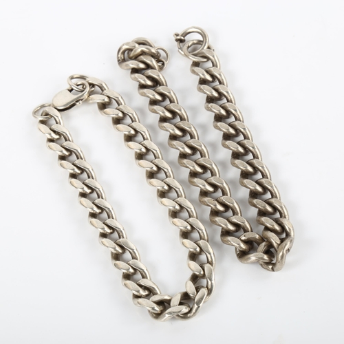 362 - 2 heavy silver flat curb link chain bracelets, both 22cm long, 106.7g total (2)