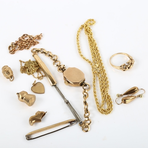 366 - Various 9ct gold jewellery, including rope twist necklace, cable link bracelet, ring, charms etc, 15... 