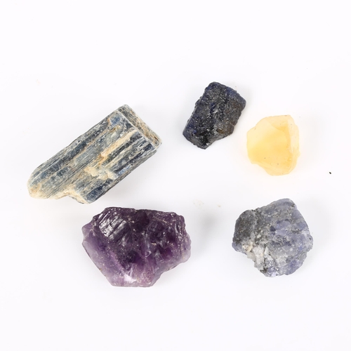 375 - A group of 5 unmounted rough gemstones, comprising 16.3ct blue sapphire, 55.6ct amethyst, 90.4ct kya... 