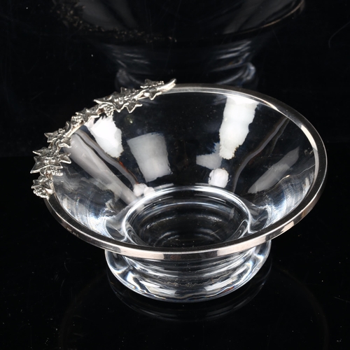 409 - VANNI MAZZETTI - a mid-century Italian silver-mounted glass grapevine fruit bowl, diameter 14cm