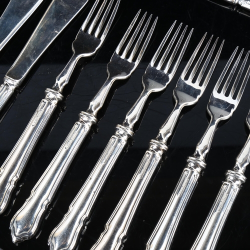 437 - A set of Elizabeth II silver-handled fish cutlery for 6 people, by J B Chatterley & Sons Ltd, hallma... 