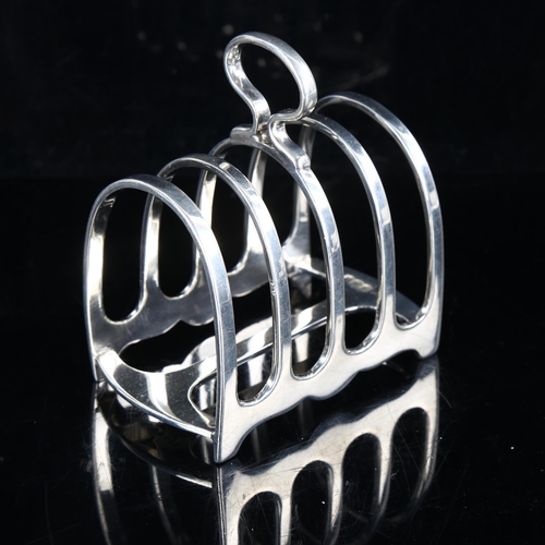 447 - A George V silver 5-bar toast rack, by Walker & Hall, hallmarks Sheffield 1926, length 7.5cm, 4.3oz