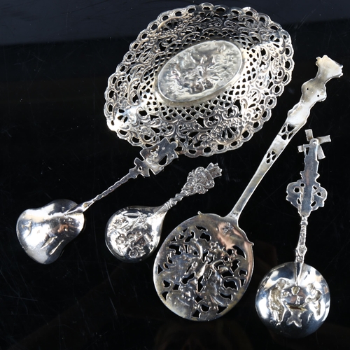 448 - Various Swedish and Dutch silver, including pastry slice, caddy spoon, bon bon dish etc, 4.4oz total... 