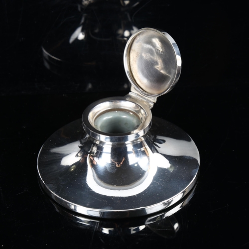 452 - A George V silver Capstan inkwell, by William Neale & Sons, hallmarks Birmingham 1928, diameter 11.5... 