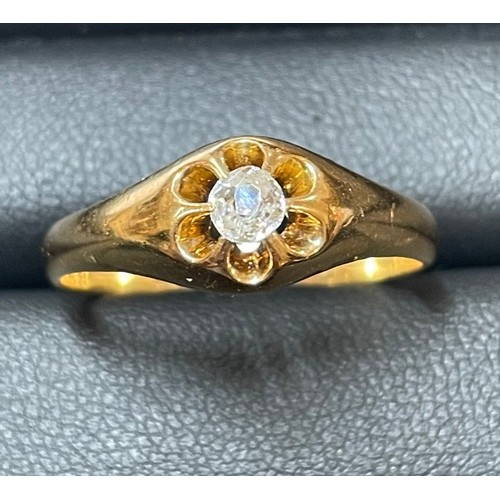 136 - An early 20th century 18ct gold solitaire diamond gypsy ring, set with 0.2ct old European-cut diamon... 