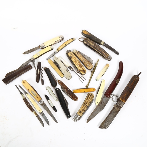 148 - Various staghorn hunting knives, penknives etc
