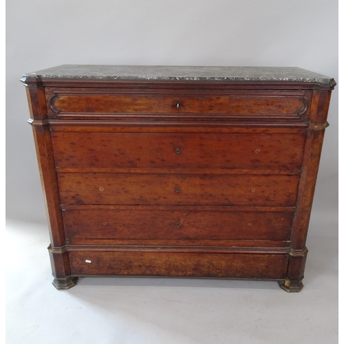 2093 - A 19th century walnut chest of 5 drawers, with shaped speckled grey and white marble top, 129cm x 10... 