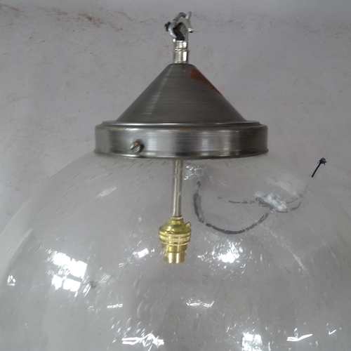 2384 - A globular ceiling light, D40cm