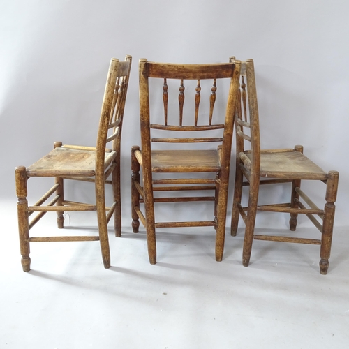 2263 - A set of 4 oak spindle-back dining chairs, and another similar (5)