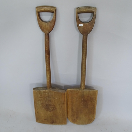 2336 - 2 similar oak baker's paddles, longest 105cm