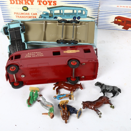 457 - WITHDRAWN - 2 boxed Dinky toys, comprising 982 Pullman Car transporter, and model 981 horsebox