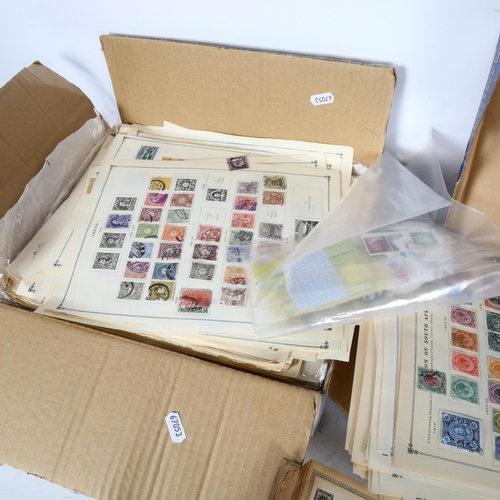 768 - Various Vintage loose postage stamps and albums