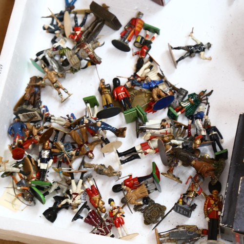 493 - 2 trays of figurines and vehicles, generally military or war-related