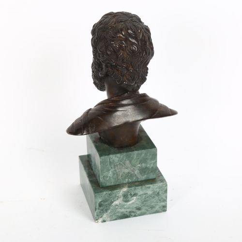 638 - A small bronze sculpture 