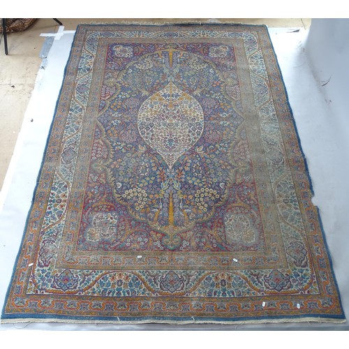 2395 - An Antique Persian Keshan carpet, 280cm x 188cm