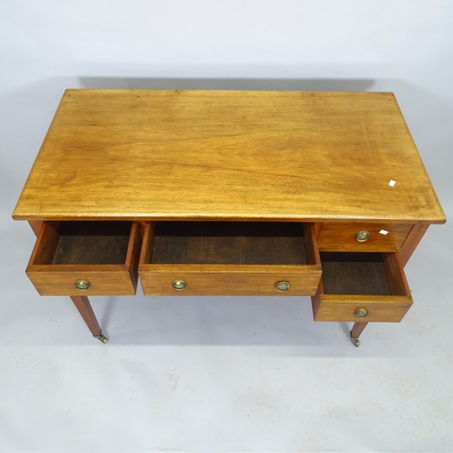 2518 - A reproduction mahogany kneehole writing desk, with 5 fitted drawers, 107cm x 79cm x 54cm, kneehole ... 