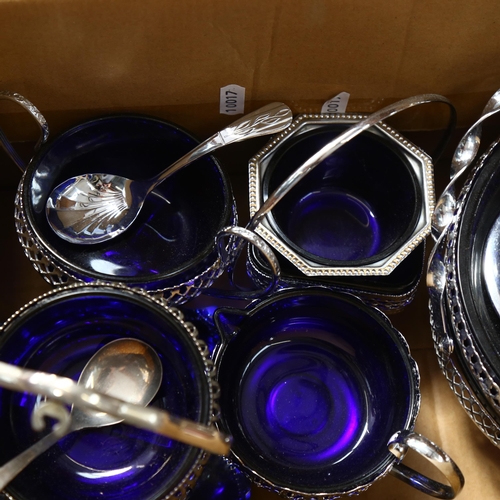 1027 - A collection of stainless steel preserve and fruit bowls, with blue glass liners (boxful)