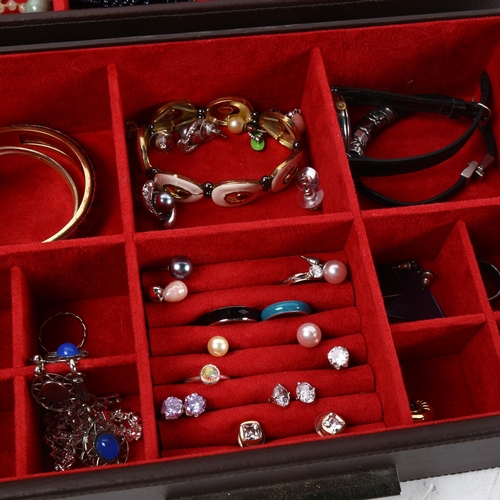 1043 - Various stone bead and other costume jewellery, earrings etc, and a fitted 2-drawer jewellery box