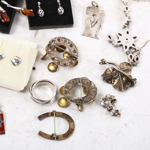 1065 - Various silver costume jewellery, Folk Art brooches, earrings etc