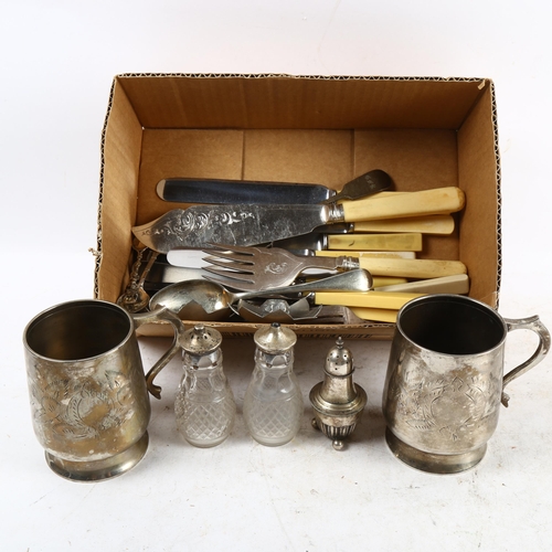 1086 - Silver plated cutlery, cruets and tankards (boxful)