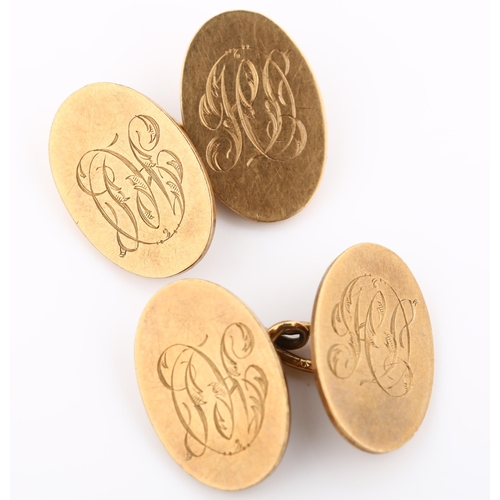 275 - A pair of early 20th century 9ct gold oval cufflinks, maker's marks WJS, hallmarks Birmingham 1922, ... 