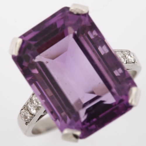 328 - A late 20th century amethyst and diamond dress ring, unmarked white metal settings test as 18ct, set... 