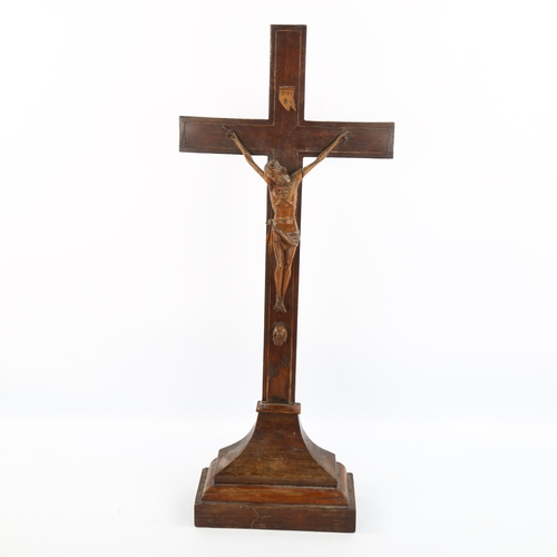 1084 - A 19th century rosewood crucifix with boxwood mount, height 55cm