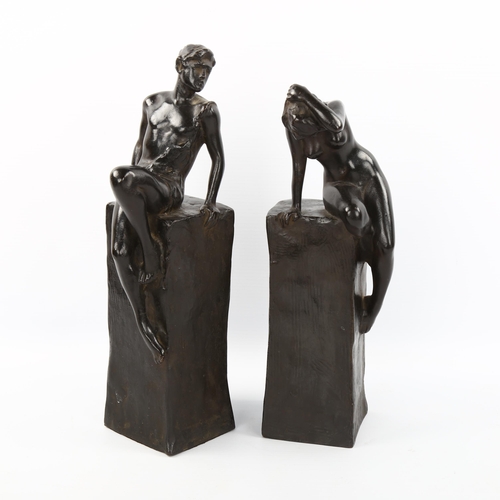 1122 - Clio Bracken (1870 - 1925), a pair of Art Nouveau dark patinated bronze sculptures, nude Classical f... 