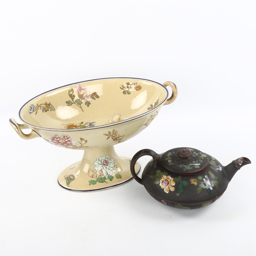 1141 - A 19th century Wedgwood chinoiserie 2-handled basket, length 29cm, and similar black ground teapot (... 