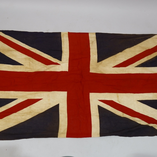 1214 - An early 20th century Union Jack, approx 2m x 1m