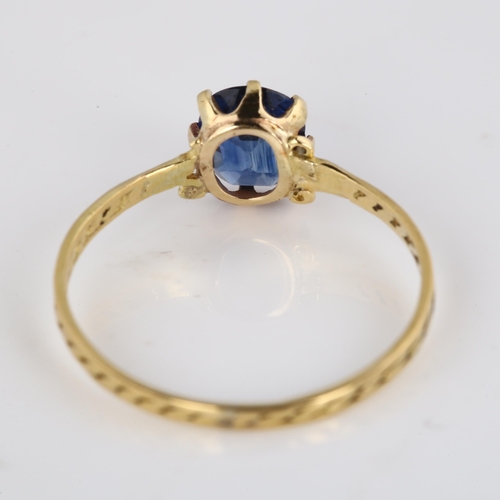 393 - A Georgian sapphire dress ring, unmarked gold settings with oval cushion-cut sapphire, sapphire meas... 