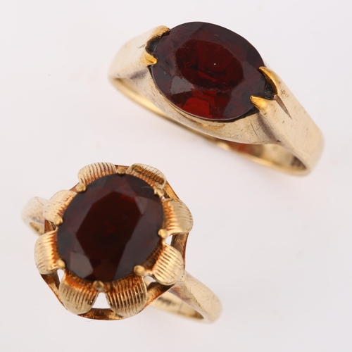 413 - 2 x 9ct gold garnet rings, sizes O and P, 7.3g total (2)