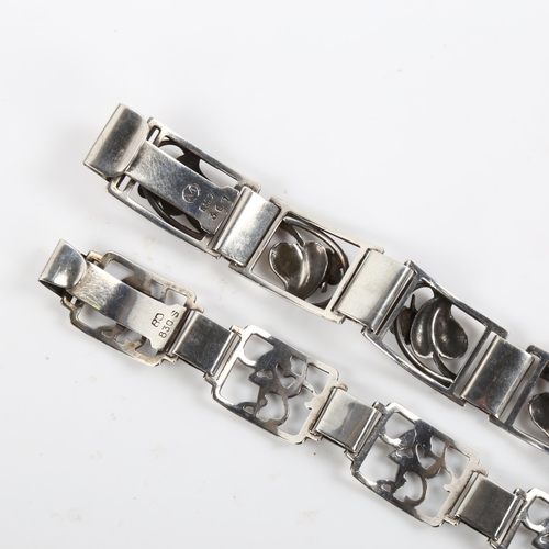 431 - 2 Danish Art Deco silver panel bracelets, makers include Fir Munksgaard, lengths 20cm and 18cm, 59.4... 