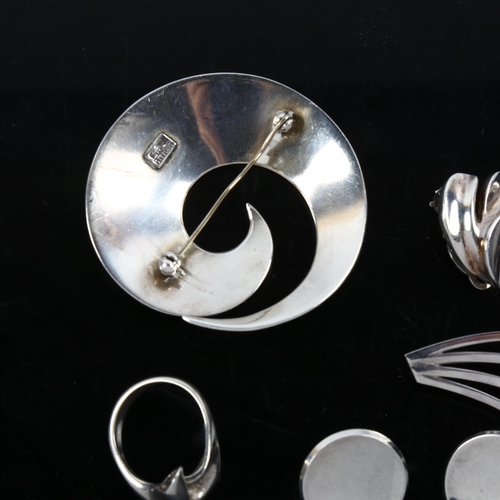 432 - Various Danish silver jewellery, including brooches, ring, earrings etc, ring size P, 48g total (5)