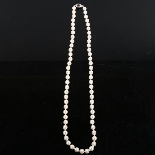 442 - A single-strand cultured pearl necklace, with 9ct white gold clasp, bead diameter 6mm, necklace leng... 