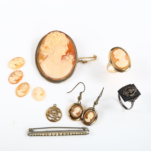 446 - Various jewellery, including 9ct gold cameo ring and earrings, 10.3g gross, pearl brooch etc