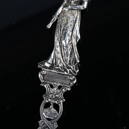 569 - A large German Hanau silver commemorative spoon, depicting Empress Josephine Bonaparte, the first wi... 