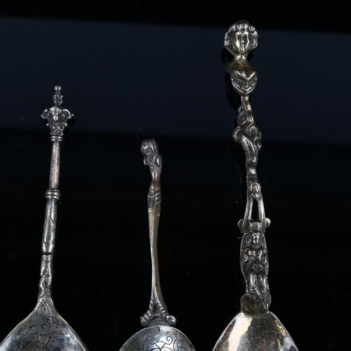 572 - 3 Continental silver replica spoons, including Pieter Glaesh Giewerts Anno 1653, largest length 18cm... 