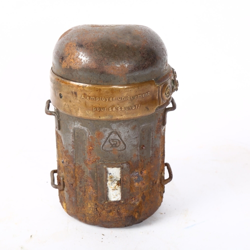 127 - A First World War Period French gas mask canister, height 16cm