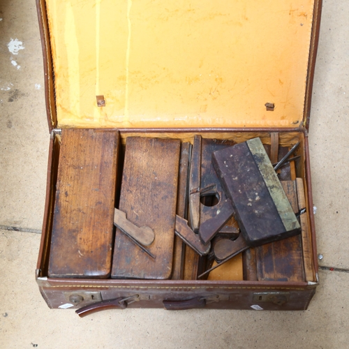 262 - A collection of Vintage wooden moulding planes