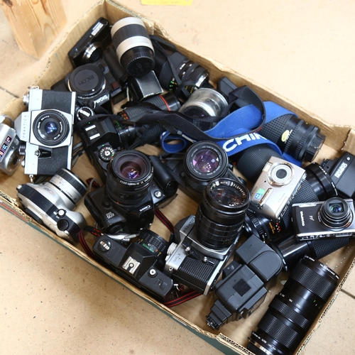 306 - Various Vintage cameras and lenses, including Olympus, Canon, Rico, Chynom etc