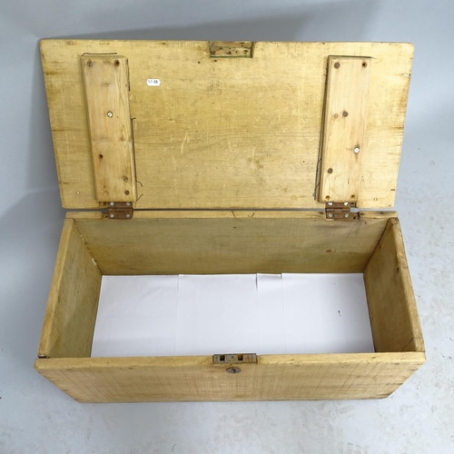 2526 - A Vintage pine tool chest, 72cm x 32cm x 34cm