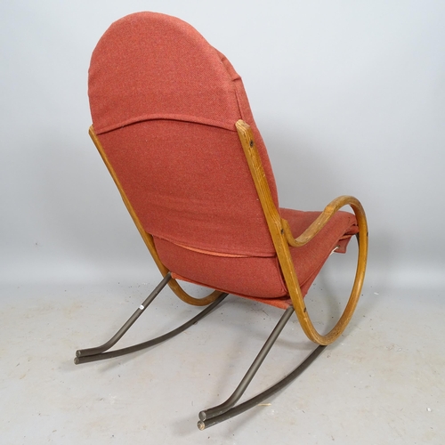 2581 - A mid-century bentwood rocking chair on metal frame