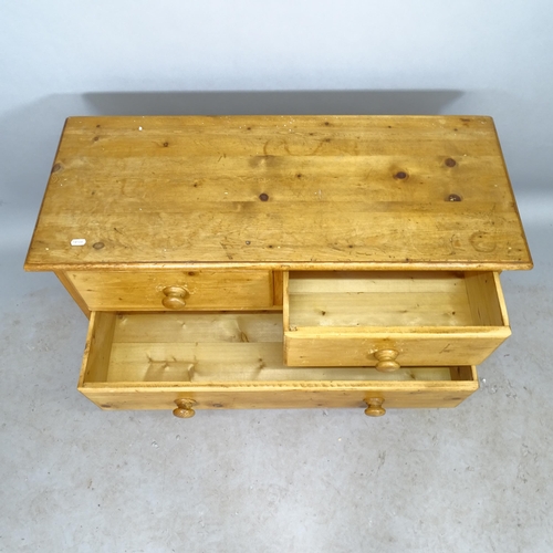 2620 - A modern pine chest of 2 short and 2 long drawers, 92cm x 70cm x 38cm